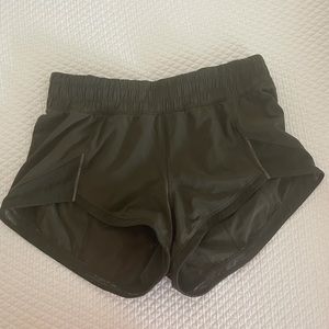 COPY - Lulu lemon shorts